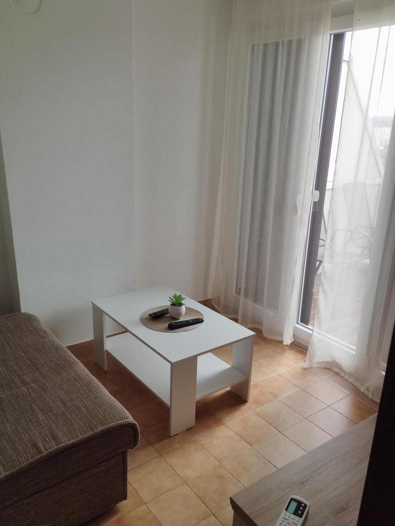 Family Apartments Tomy Punat Εξωτερικό φωτογραφία
